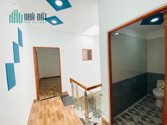 HẺM XE HƠI 4M - 5P RA AEON TÂN PHÚ - NHÀ MỚI ĐẸP 2 TẦNG 50M2 NỞ HẬU NHẸ - VÀO Ở NGAY - GIÁ CHỈ 3.X