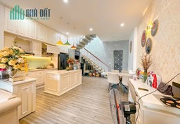 Bán Nhà Đẹp 1 Mê - Hẻm Cấp 1 Phùng Hưng P. Eatam TP BMT chỉ 2 tỷ 390