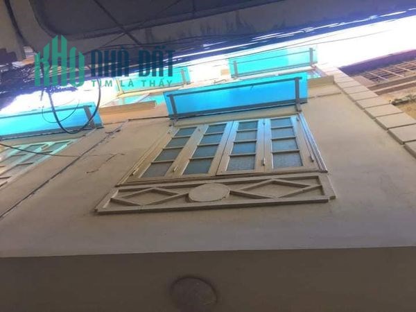 CHUYỂN CÔNG TÁC CẦN BÁN NHÀ PHỐ HÀO NAM 4 TẦNG GIÁ HƠN 1 TỶ 3 PHÒNG NGỦ TRUNG TÂM QUẬN ĐỐNG ĐA .