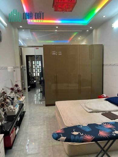 BÁN NHÀ NỞ HẬU 2TẦNG 74M2 ĐƯỜNG HÒA BÌNH QUẬN TÂN PHÚ