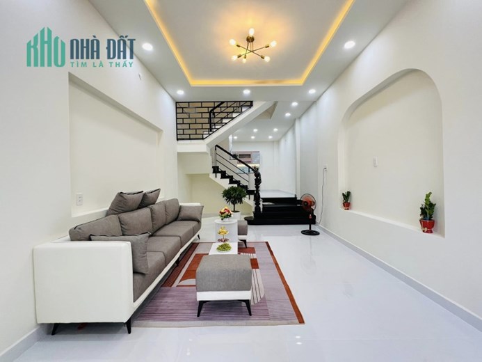 Bán nhà 1/ Huỳnh Văn Nghệ, Hẻm xe hơi 6m, 4x15m, 3 tầng nhà mới chỉ 5.8 tỷ TL