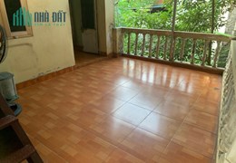 Cho thuê nhà Phạm Văn Đồng, 40m2 - 2 ngủ,  ban công thoáng mát 5tr/th 0966931622.