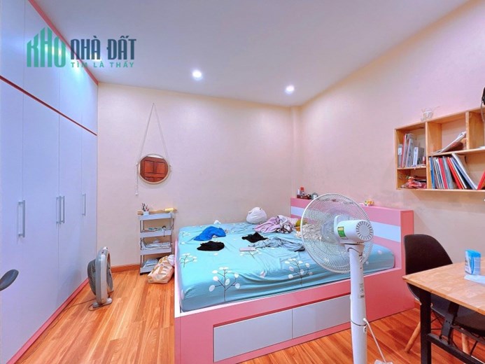 Bán nhà Ngã Tư Khuất Duy Tiến, Thanh Xuân Bắc - 8 tỷ