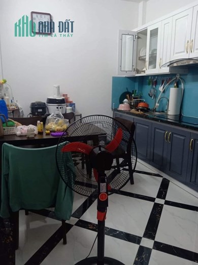 nhà 34m2, 4 tầng, 3 ngủ - gái 3,4 tỷ -  ngay TP Giao Lưu, đầu Phạm Văn Đồng