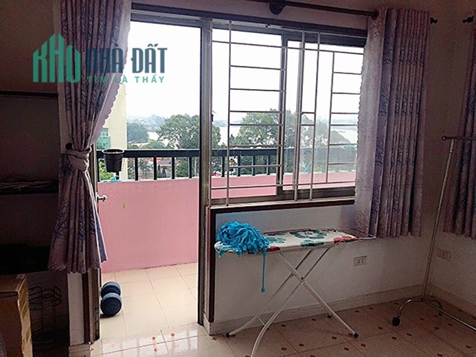 Một căn duy nhất có 2 ban công tại chung cư Thanh Bình chỉ 1ty550