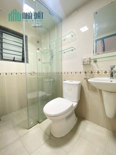Bán Nhà Ngọc Thụy-Long Biên  3.65 tỷ, 30m2 mặt tiền 4.6m, Ngõ thông 2 thoáng, cách 1 nhà là ra oto