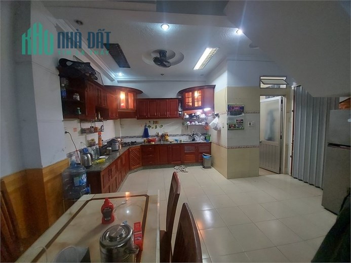 Giảm 5 tỷ! Hẻm xe tải tránh, Lô góc Lê Đức Thọ, P.17 – 100m2, 4 tầng, 7.9 tỷ
