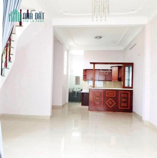 Bán nhà quận Tân Bình, 50.6m2, giá 3 tỷ 9, đường Phan Huy Ích, căn góc