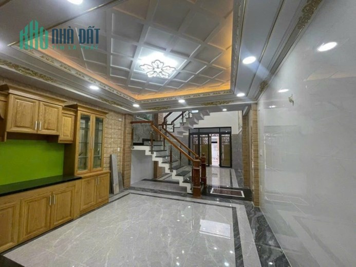 Bán Gấp nhà  hẻm 85 Bình Thành HXH vào nhà 60m2 ,5 Tầng Giá Nhinh 5 tỷ