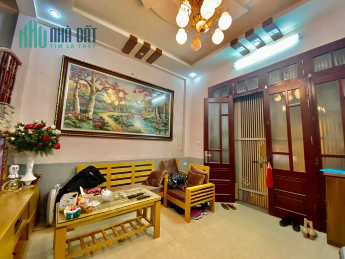 Cần bán nhà Tam Trinh, Hoàng Mai 22m2, 4 tầng - 2.65 tỷ