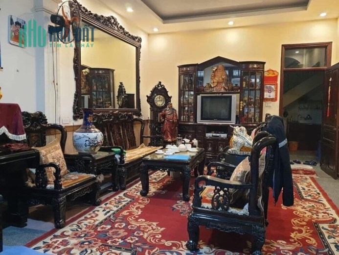 Bán nhà mặt ngõ Đê La Thành 60m2x4 tầng, ô tô tránh, kinh doanh, Văn phòng chỉ 8.8 tỷ.