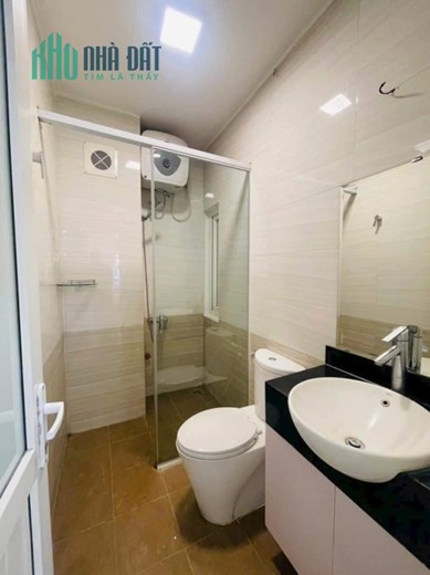Bán nhà Nguyễn Văn Cừ,Long Biên 34m,4 tầng đẹp gần phố nhỉnh 3 tỷ