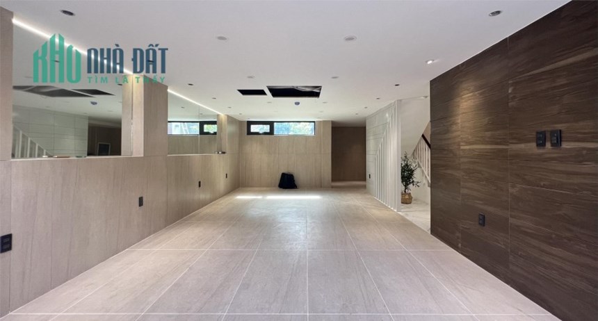 56 TỶ-MẶT PHỐ VIP HOÀN KIẾM - 9 TẦNG THANG MÁY THÔNG SÀN - THOÁNG TRƯỚC SAU