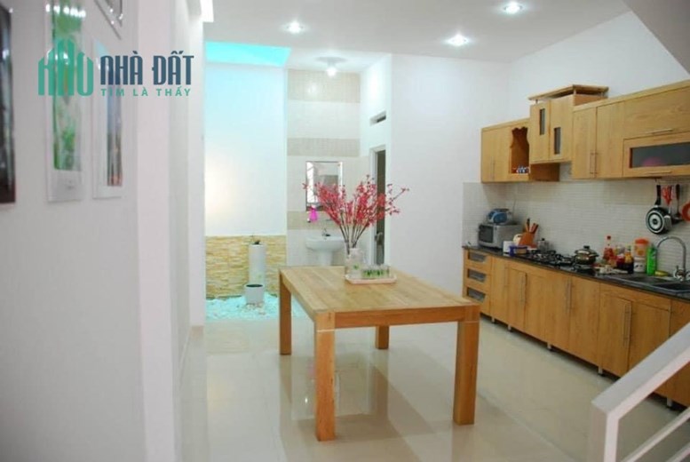 HẺM XE HƠI THOẠI NGỌC HẦU- GẦN UBND QUẬN TÂN PHÚ- 4x15- 4 TẦNG- 9.5 TỶ
