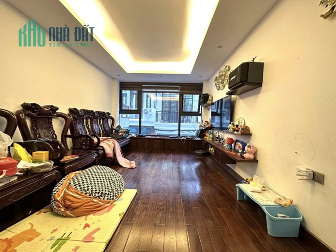 Bán nhà Trích Sài, Tây Hồ, kinh doanh, ô tô tránh, 41m2, Giá siêu rẻ.