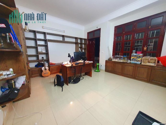 BÁN GẤP KIM NGƯU, SÁT PHỐ, DIỆN TÍCH RỘNG, NHÀ ĐẸP Ở NGAY 47m x 4T, NHỈNH 4 TỶ 0901753139