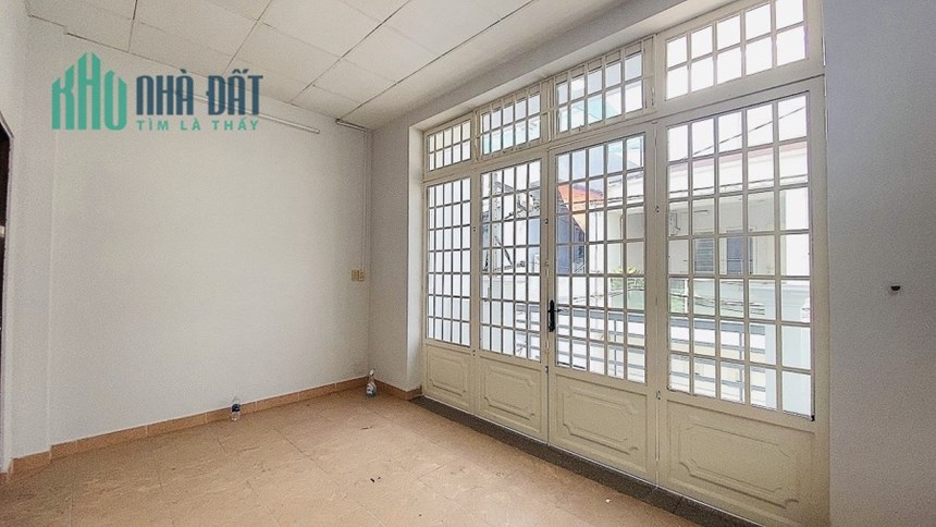 bán nhà hẻm xe hơi 5m - 2 lầu - 63m - 5 x 12 - Phường 6 Gò Vấp - 1 trệt, 1 lầu. Gồm sân để xe,