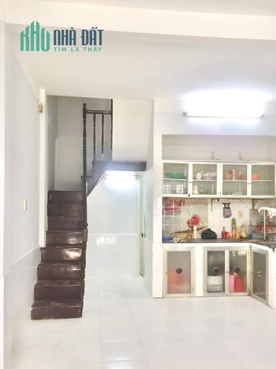 23111436-Hẻm 3 gác Nhà mới BTCT, CMT8 Ph.12, 4x6.5m, đang cho thuê 10tr, CHỈ 3.6 tỷ còn TL