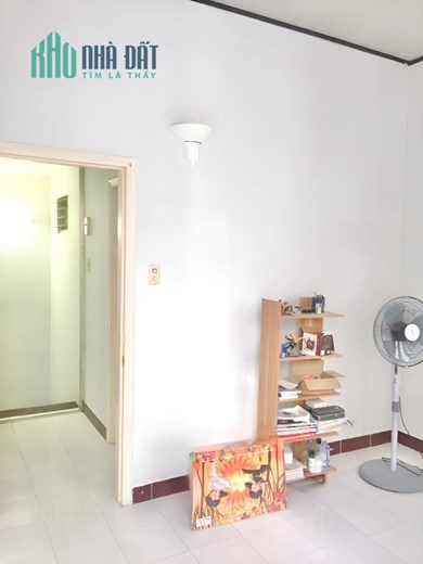 23111436-Hẻm 3 gác Nhà mới BTCT, CMT8 Ph.12, 4x6.5m, đang cho thuê 10tr, CHỈ 3.6 tỷ còn TL
