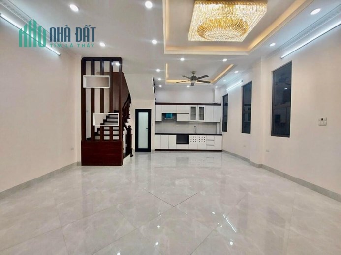 Bán nhà phố Lạc Trung, 51m2 x 5 tầng, Ô TÔ, THANG MÁY, PHÂN LÔ