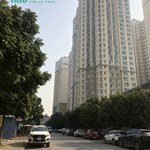 Cực đẹp tại Mậu Lương ô tô 7 tầng thang máy nhập .