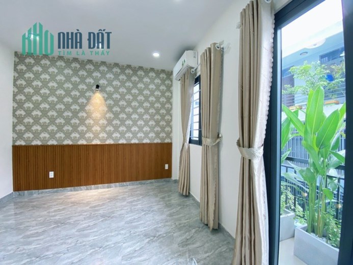 BÁN NHÀ HXH TÂN KỲ TÂN QUÝ BỀ NGANG 5M THÔNG TỨ TUNG CHỈ NHỈNH 5 TỶ...