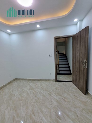 Nhà chất như nước cất ở ngay 42m - 4 phòng Nơ Trang  Long Phường 7- 6 tỷ