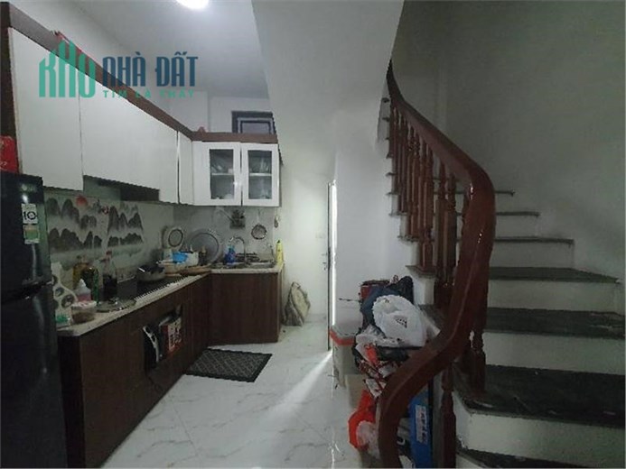 SIÊU ĐẸP+ SIÊU RẺ 
BÁN NHÀ Ngọc trì 30MV  5 TẦNG  -GIÁ  3 TỶ