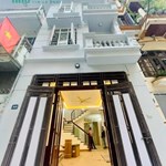 BÁN NHÀ DƯƠNG QUẢNG HÀM ,TRUNG TÂM CẦU GIẤY ,PHÂN LÔ Ô TÔ VÀO