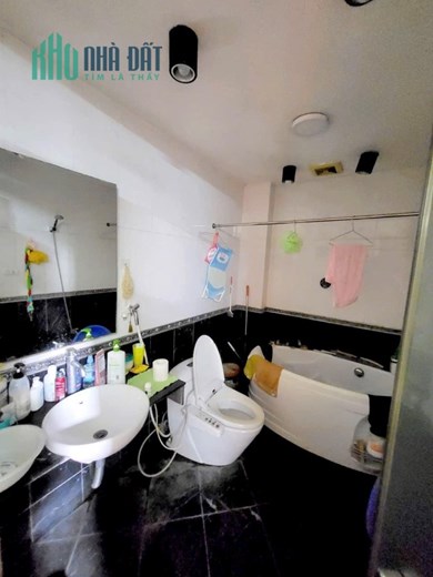 Hiếm Cực Hiếm BÁN NHÀ NGỌC THUỴ, 110M x 5 TẦNG, MẶT TIỀN 6.5M, ÔTÔ TRÁNH