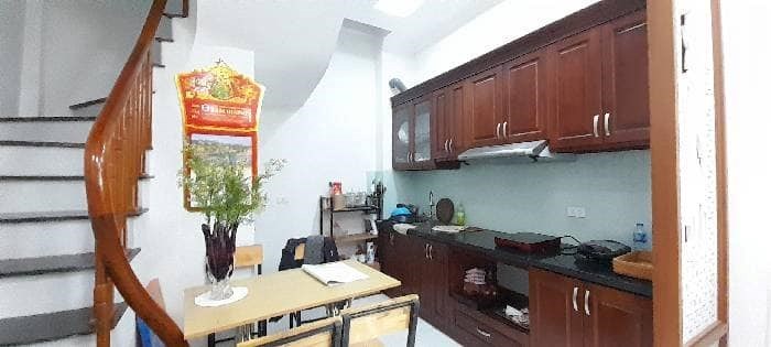 Bán nhà Văn La-Hà Đông 42mx4t-Đẹp-Rộng-Rẻ-về ở ngay-giá 3.75 tỷ