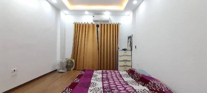 Bán nhà Văn La-Hà Đông 42mx4t-Đẹp-Rộng-Rẻ-về ở ngay-giá 3.75 tỷ