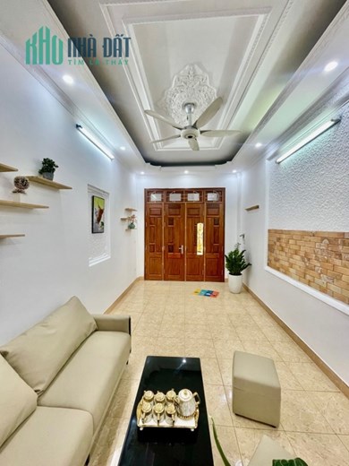 NHÀ KIM GIANG NGỖ THÔNG 3 GÁC TRÁNH XE MÁY GẦN PHỐ CÓ SÂN RIÊNG 44.8M2 4 NGỦ 3.8 TỶ