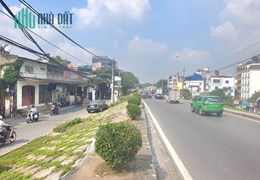 Cần bán gấp nhà 40m2, 5 tầng đẹp, đầy đủ tiện nghi, phường Bồ Đề, ngõ nông rộng, ô tô tránh, Giá