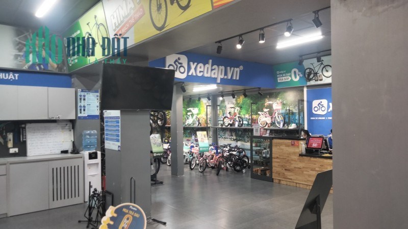 Siêu Vip Mặt Phố Nguyễn Văn Cừ, Vị trí Đắc Địa, Kinh Doanh Vô Địch.