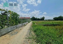 CẦN BÁN GẤP LÔ ĐẤT GIÁ 850 TRIỆU TRỌN THỬA