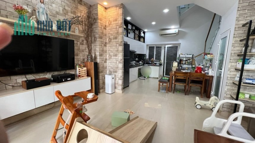 BÁN NHÀ PHỐ KHANG ĐIỀN - 75M2 - 3 PN - FULL NỘI THẤT - GIÁ 7 TỶ TL LỘC