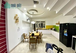 Siêu Phẩm! Bán nhà 3 tầng MT Lê Thanh Nghị cạnh Tiểu La. Nhà Đẹp - Kiên Cố - Ở Ngay.
