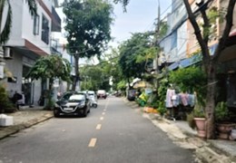 Bán nhà 2 tầng mặt tiền Hải châu giá rẻ nhỉnh 5 tỷ 80m2, 3 ngủ ở ngay