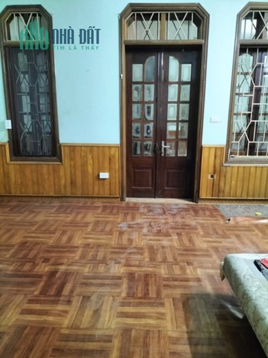 Bán nhà Trần Quốc Hoàn, Cầu Giấy. 55m2; 4 tầng; MT 5.5m; giá: 15 tỷ
