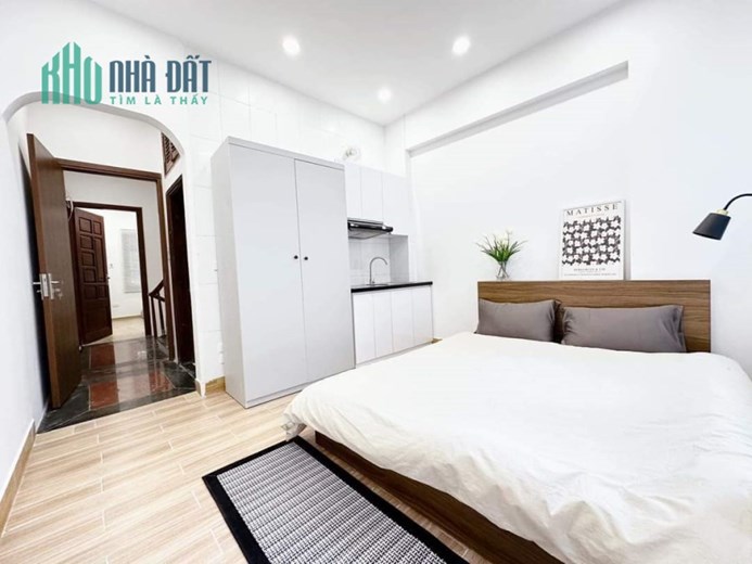 Bán tòa CCMN 9 phòng, đã cho thuê full dòng tiền 45 triệu/ tháng - gần công viên Cầu Giấy