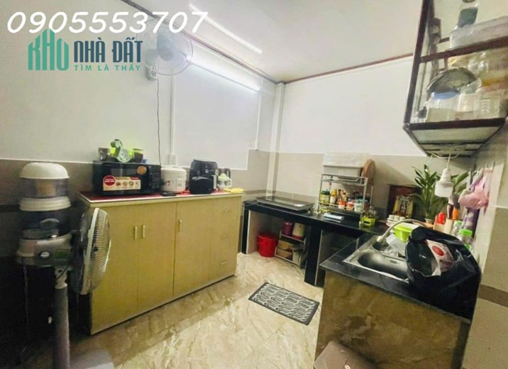 Nhà mới đẹp rẻ Hải Châu-ÔNG ÍCH KHIÊM, Đà Nẵng- vài bước ra kiệt ô tô Nguyễn Tất Thành - 2 P. Ngủ -