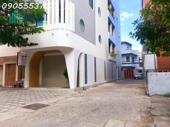 Nhà mới đẹp rẻ Hải Châu-ÔNG ÍCH KHIÊM, Đà Nẵng- vài bước ra kiệt ô tô Nguyễn Tất Thành - 2 P. Ngủ -
