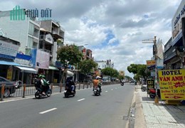 Bán nhà Nguyễn Văn Dung, Phường 6 4x20m 3 lầu, giá 9 tỷ TL.


- HXH 10m thông tứ hướng.
- Vị