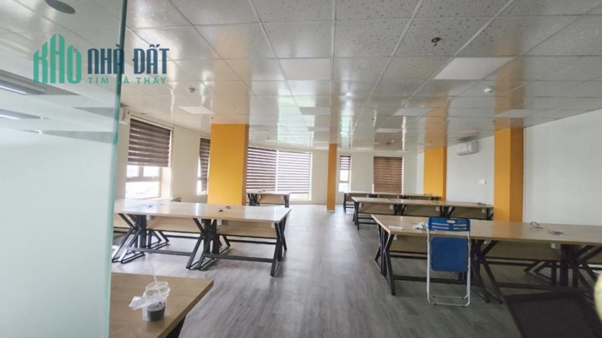 Cho Thuê Văn Phòng 130m2 - tuyến đường chính 20.5m MT Q.Hải Châu - 20tr/ tháng