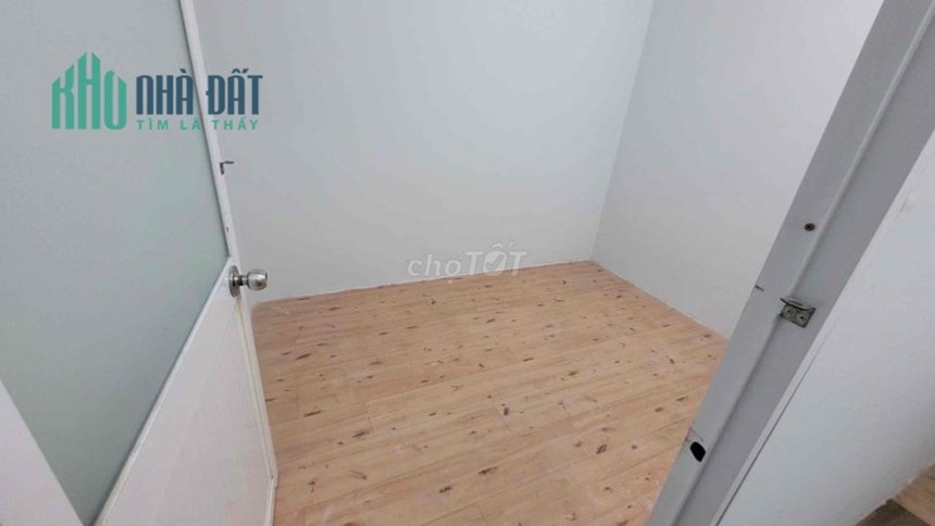 💥 Nhà nguyên căn đường Sư Vạn Hạnh, 2 tầng 5PN, 10 tr/th
