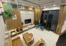 Cần bán căn nhà đẹp 3 tầng mê,MT đường Tô Hiệu(đường 7,5m,lề 5m),Liên Chiểu,Đà Nẵng.