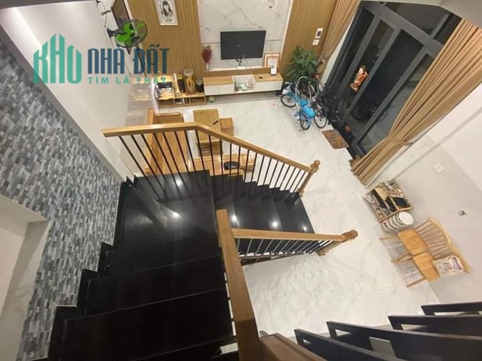 Cần bán căn nhà đẹp 3 tầng mê,MT đường Tô Hiệu(đường 7,5m,lề 5m),Liên Chiểu,Đà Nẵng.