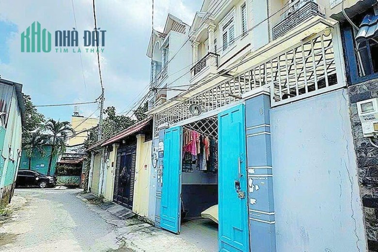 Bân Nhà 3 Tầng, 88m2, 4PN, HXH, Đường Nguyễn ảnh Thủ. Quận 12