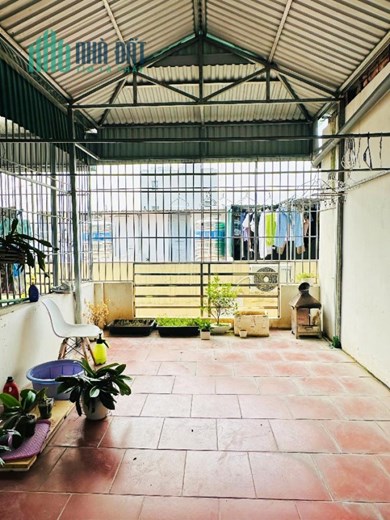 Bán nhà Khâm Thiên 27m 3PN nhà đẹp Ở Luôn sáng thoáng 3 gác đậu cửa 2.75 tỷ